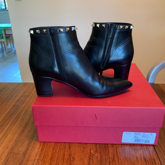 Valentino Rockstud Ankle Boots - Picture 5 of 9